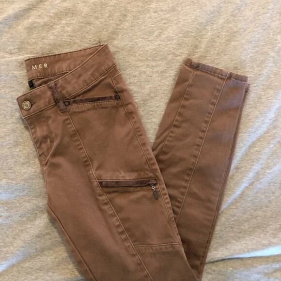 White House Black Market The Skimmer Pant, 0, Cappuccino - Picture 5 of 8